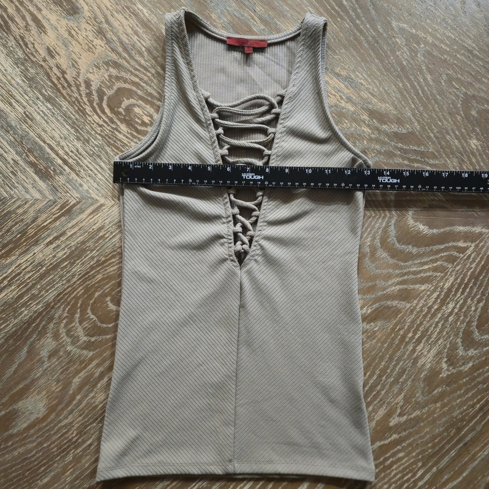 Red by BKE Taupe Ribbed Lace-Up Front Tank Top Women’s Small Stretch Knit - Picture 3 of 6